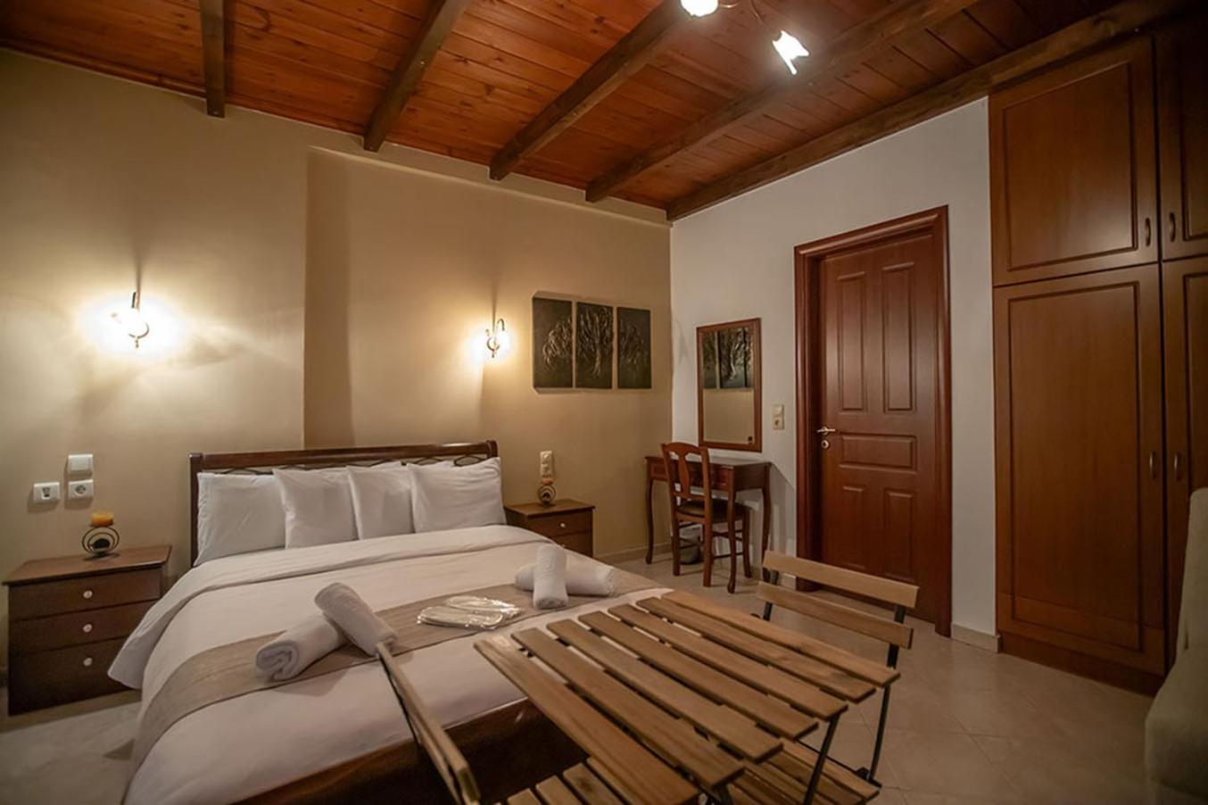 Guesthouse Moucha ภายนอก รูปภาพ